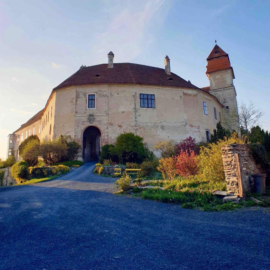 Burg Bernstein Hotel Luaran gambar