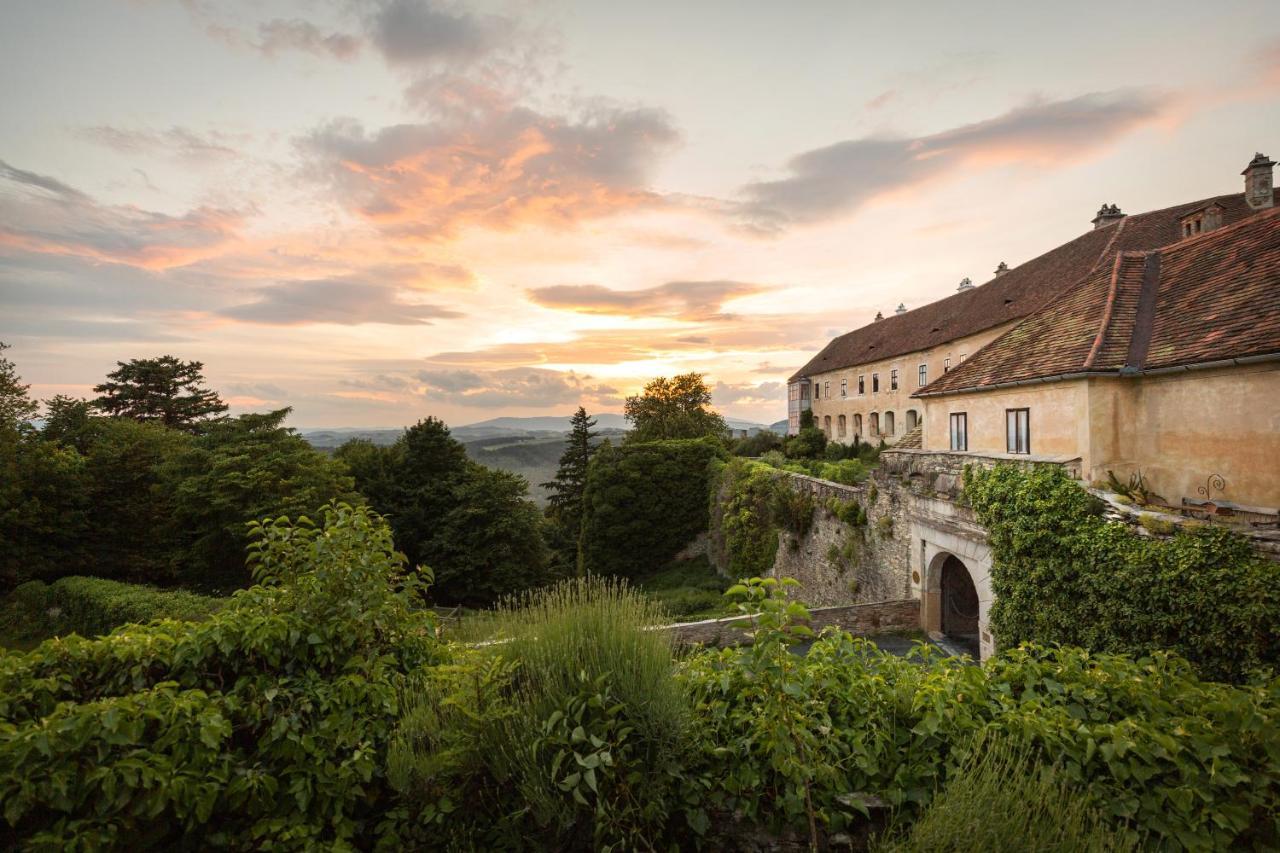 Burg Bernstein Hotel Luaran gambar
