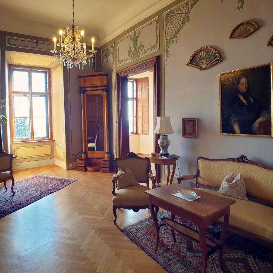 Burg Bernstein Hotel Luaran gambar